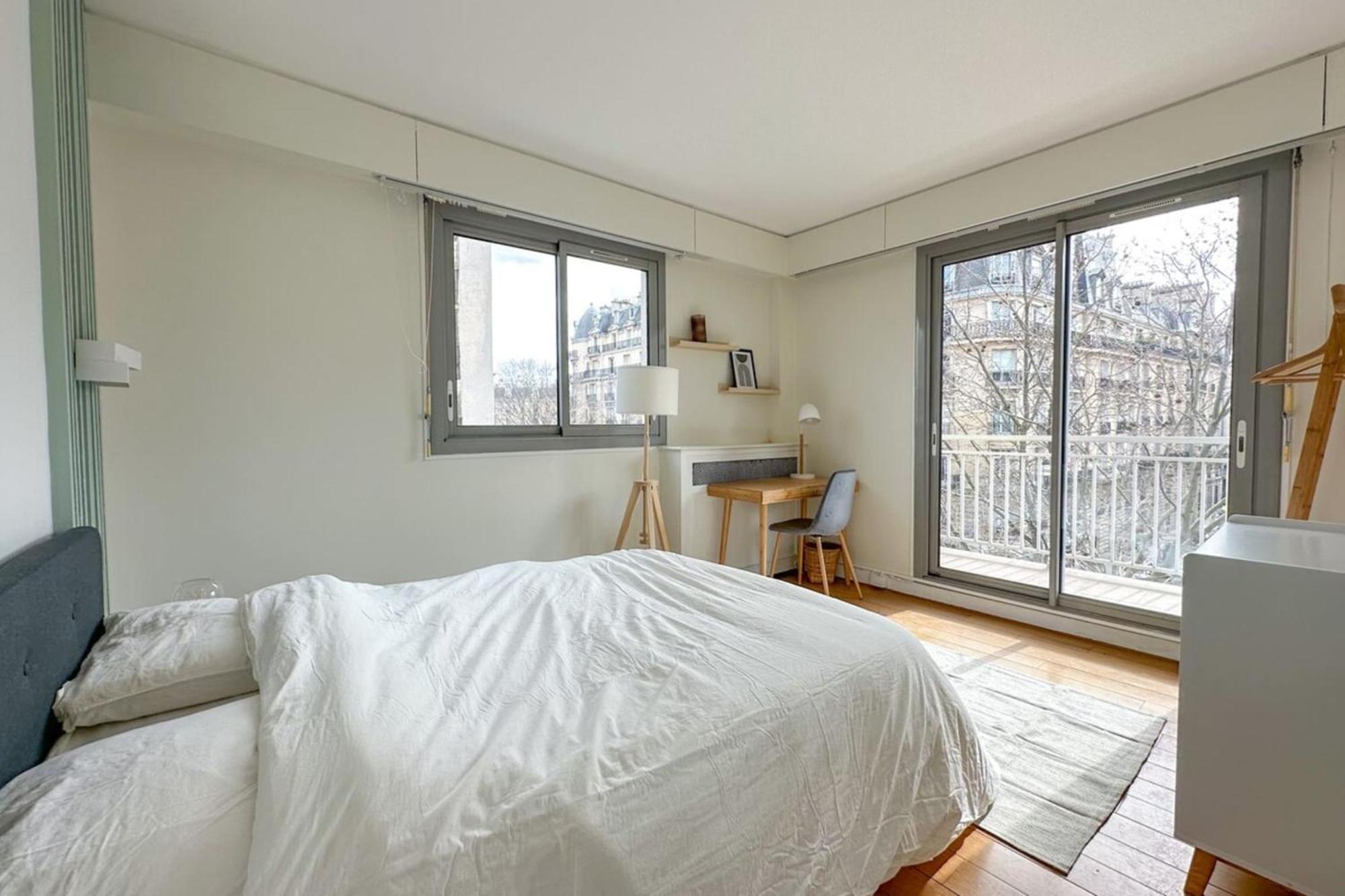Flexliving - - Ternes Holiday home